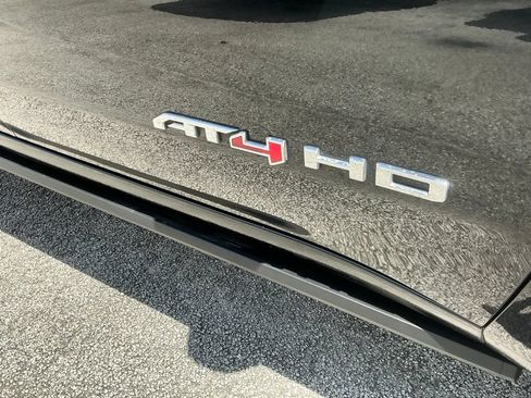 Used 2023 GMC Sierra 3500 AT4 w/ AT4 Premium Plus Package AWD/4WD image 17