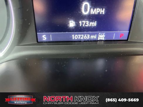 Used 2021 Chevrolet Silverado 1500 LT Trail Boss w/ Convenience Package II AWD/4WD image 33