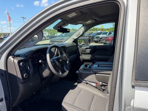 Certified 2023 Chevrolet Silverado 1500 Custom AWD/4WD image 13