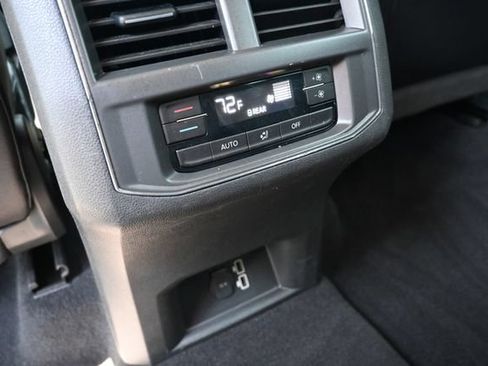 Used 2018 Volkswagen Atlas SE w/ R-Line Package AWD/4WD image 29