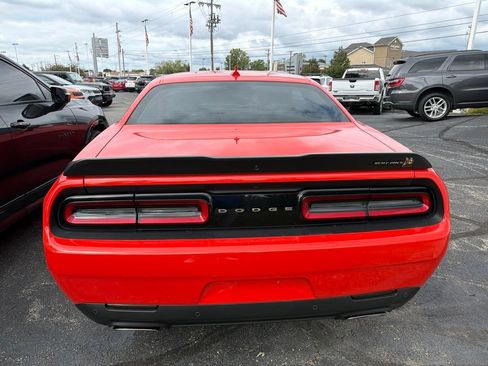 Used 2022 Dodge Challenger R/T Scat Pack w/ Plus Package RWD image 5