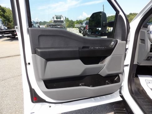 Used 2023 Ford F250 XL w/ XL Driver Assist Package AWD/4WD image 14