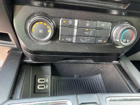 Used 2017 Ford F150 XL w/ Equipment Group 101A Mid image 19