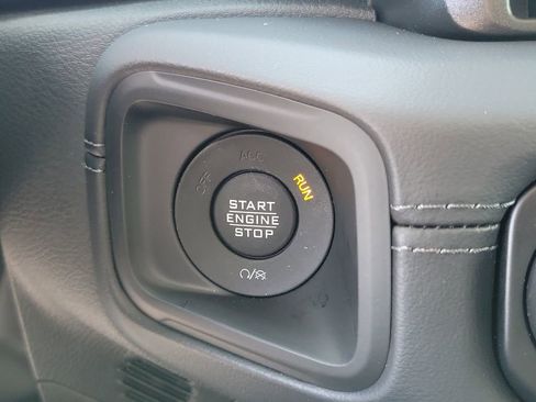 New 2026 Jeep Gladiator Mojave image 11