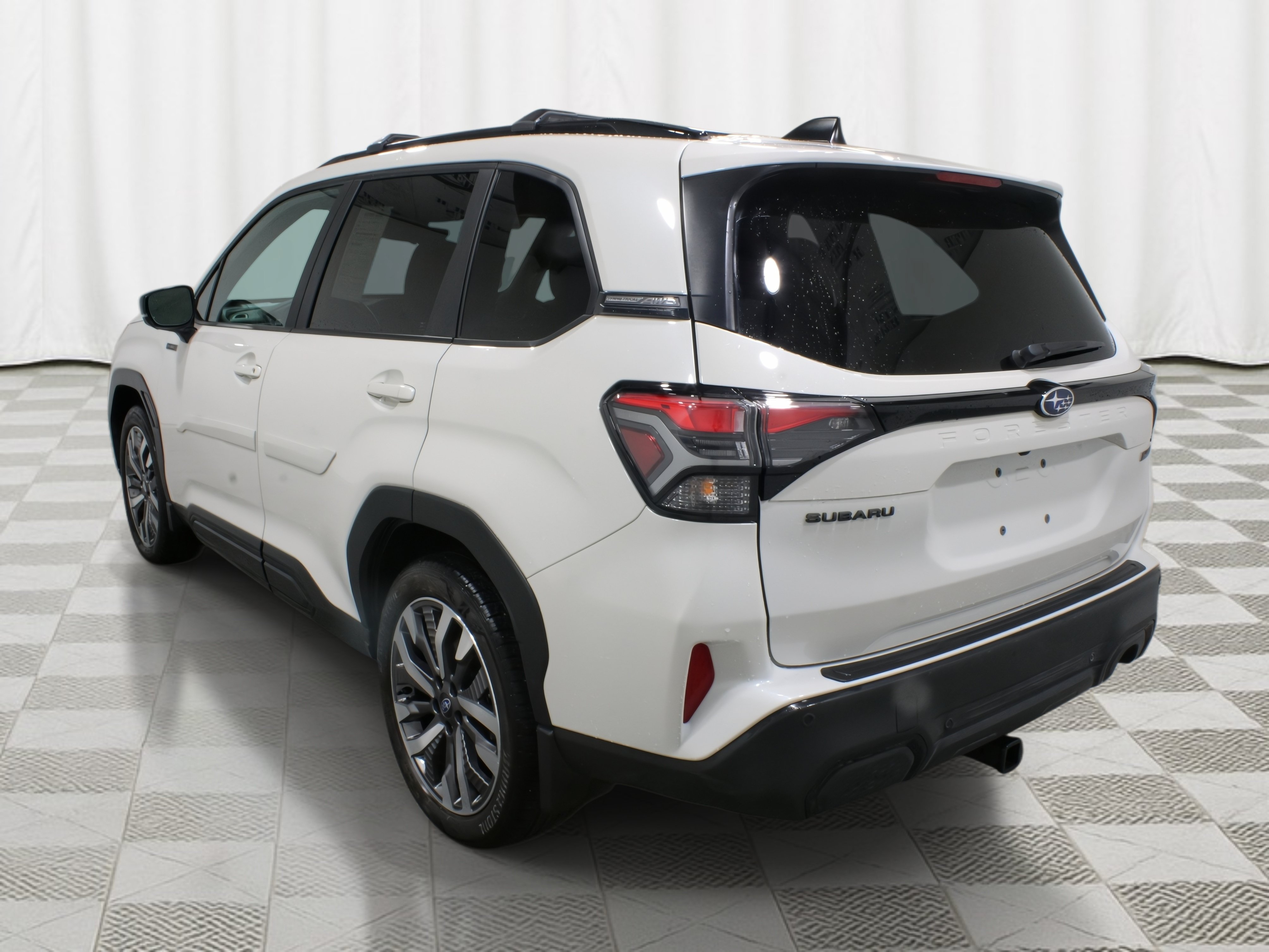 Certified 2026 Subaru Forester Touring AWD/4WD image 5