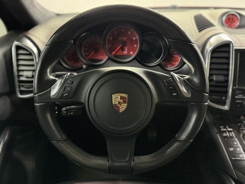 Used 2013 Porsche Cayenne GTS image 16