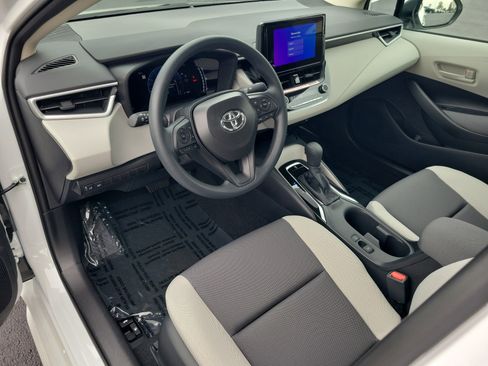New 2026 Toyota Corolla LE image 17