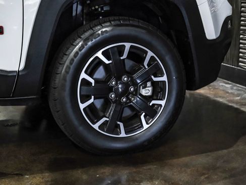 Used 2023 Jeep Renegade Trailhawk AWD/4WD image 52
