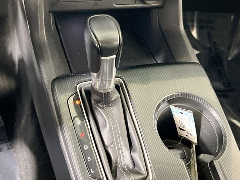 Used 2022 Honda Civic EX image 16