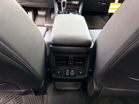 New 2026 Subaru Outback Touring XT AWD/4WD image 17