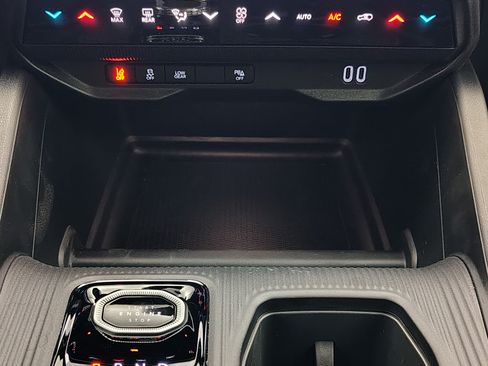 New 2026 Jeep Cherokee Limited AWD/4WD image 28