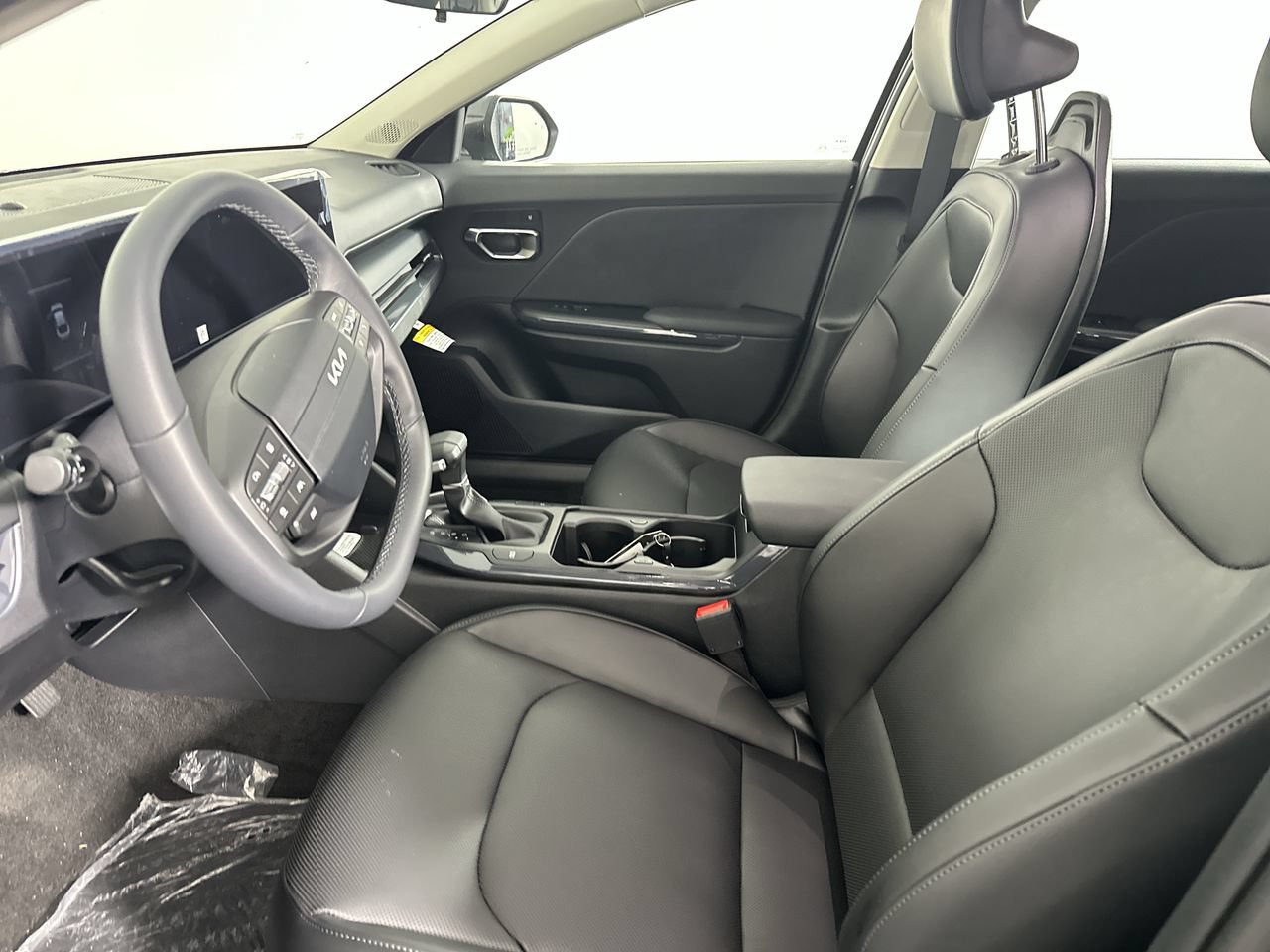 New 2026 Kia K4 GT-Line Turbo FWD image 2