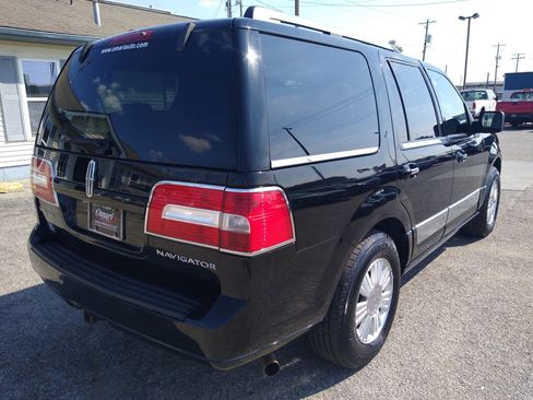 Used 2008 Lincoln Navigator 4WD image 6