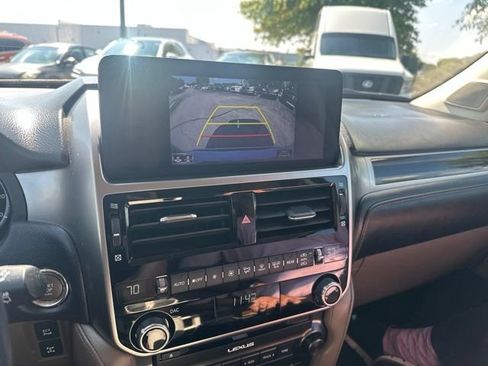 Certified 2023 Lexus GX 460 Premium w/ Accessory Package AWD/4WD image 15