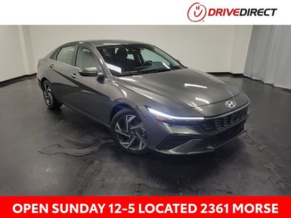 Used 2025 Hyundai Elantra SEL