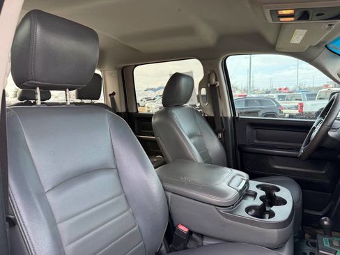 Used 2015 RAM 3500 Tradesman w/ Chrome Appearance Group image 26