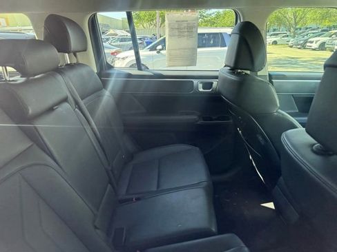 Used 2024 Hyundai Santa Fe XRT image 8