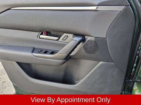Used 2025 MAZDA CX-50 AWD 2.5 S w/ Preferred Package image 22