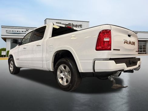 Used 2025 RAM 1500 Big Horn AWD/4WD image 11