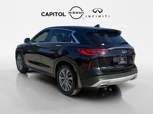 Used 2025 INFINITI QX50 Pure image 8