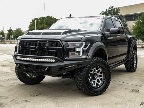 Used 2020 Ford F150 Raptor w/ Equipment Group 802A Luxury AWD/4WD image 6