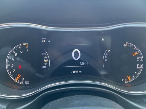 Certified 2019 Jeep Grand Cherokee Limited X image 27