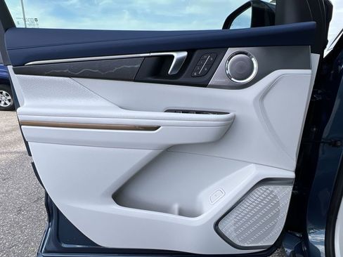 New 2026 Buick Enclave Avenir w/ Super Cruise Package image 23