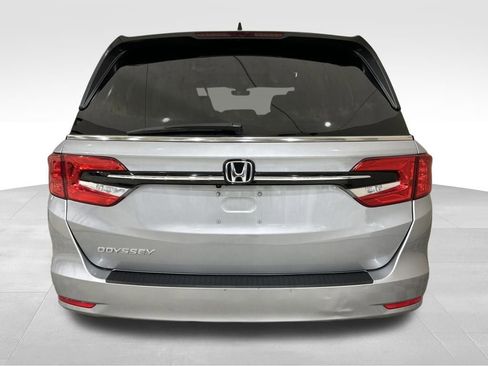 Used 2024 Honda Odyssey EX-L image 4