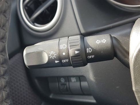 Used 2008 MAZDA MAZDA3 s Touring image 18