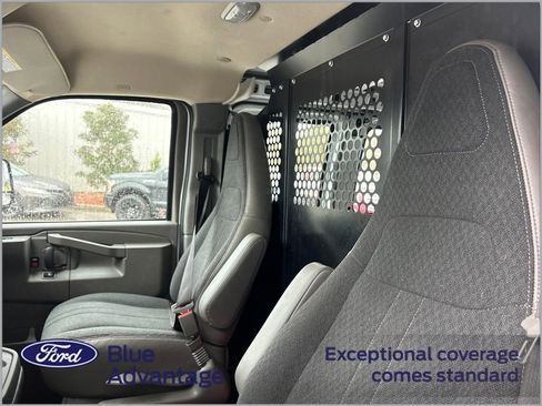 Used 2024 GMC Savana 2500 w/ Driver Convenience Package image 11