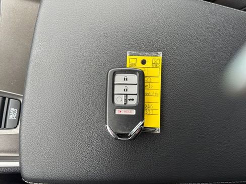 Used 2022 Honda Accord Sport image 30