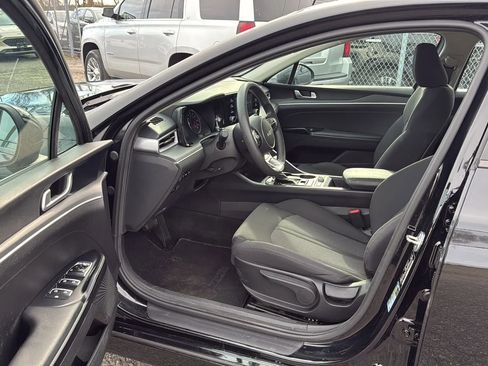 Used 2022 Kia K5 LXS FWD image 23