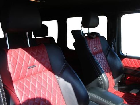 Used 2015 Mercedes-Benz G 63 AMG 4MATIC image 26