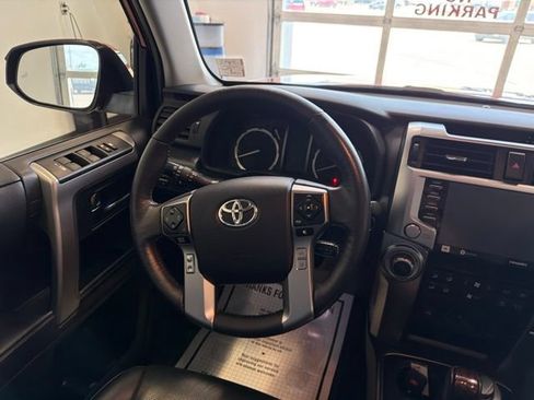 Used 2024 Toyota 4Runner Limited AWD/4WD image 35