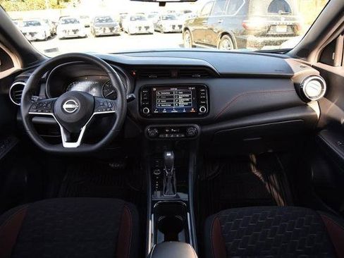 Certified 2024 Nissan Kicks SR image 8