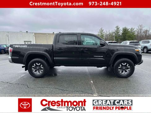 Certified 2023 Toyota Tacoma TRD Off-Road image 5