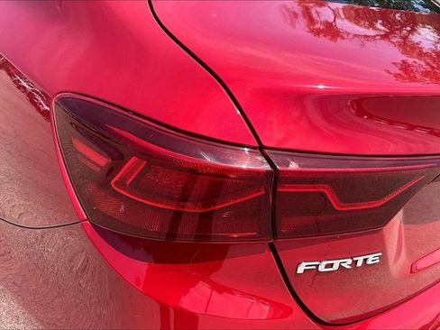 Used 2019 Kia Forte S FWD image 22