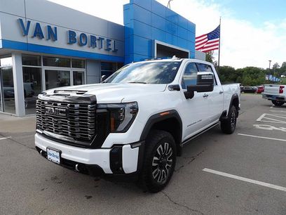 Used 2025 GMC Sierra 3500 Denali Ultimate