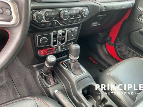 Used 2019 Jeep Wrangler Unlimited Rubicon image 18