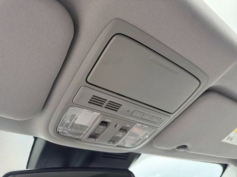 Used 2021 Honda CR-V EX-L image 23