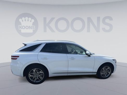 Used 2023 Genesis GV70 2.5T w/ Advanced Package image 12