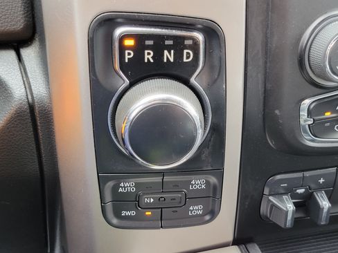 Used 2017 RAM 1500 Big Horn AWD/4WD image 18