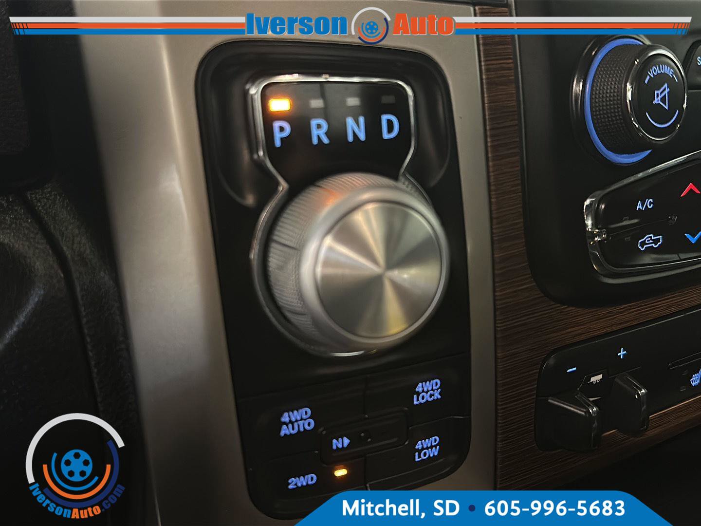 Used 2017 RAM 1500 Laramie w/ Convenience Group AWD/4WD image 22