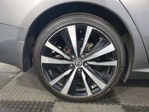 Used 2021 Nissan Altima 2.5 SR image 7