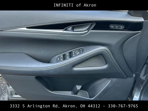 Used 2025 INFINITI QX60 Pure image 46