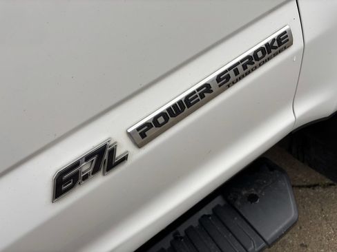 Used 2017 Ford F350 XL w/ Power Equipment Group image 10