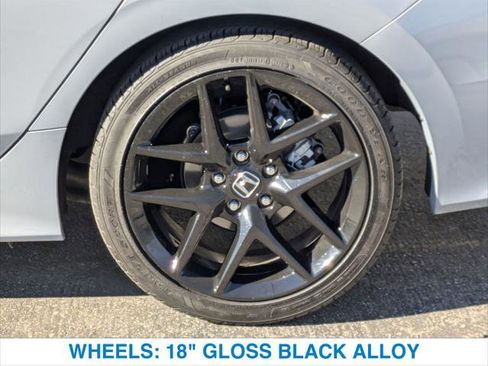 Used 2023 Honda Civic Sport image 11