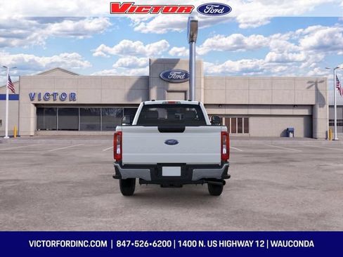 New 2026 Ford F250 XL w/ FX4 Off-Road Package AWD/4WD image 5