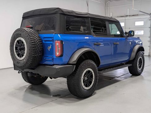 Used 2022 Ford Bronco Big Bend w/ Sasquatch Package AWD/4WD image 8