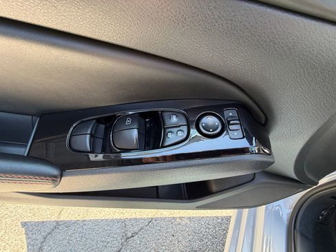 Used 2025 Nissan Altima 2.5 SR AWD/4WD image 13